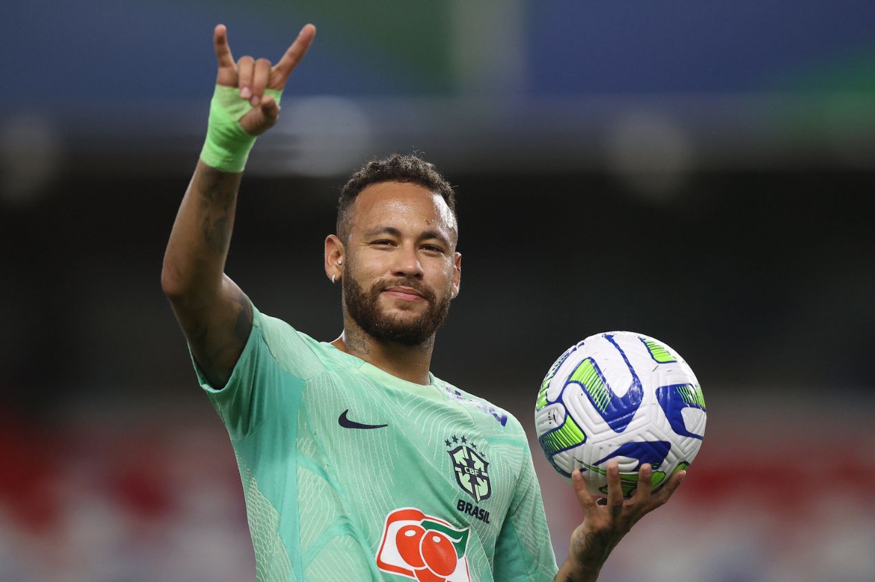 Neymar foi convocado pela primeira vez para a Seleção Brasileira desde que se transferiu para o Al Hilal, da Arábia Saudita