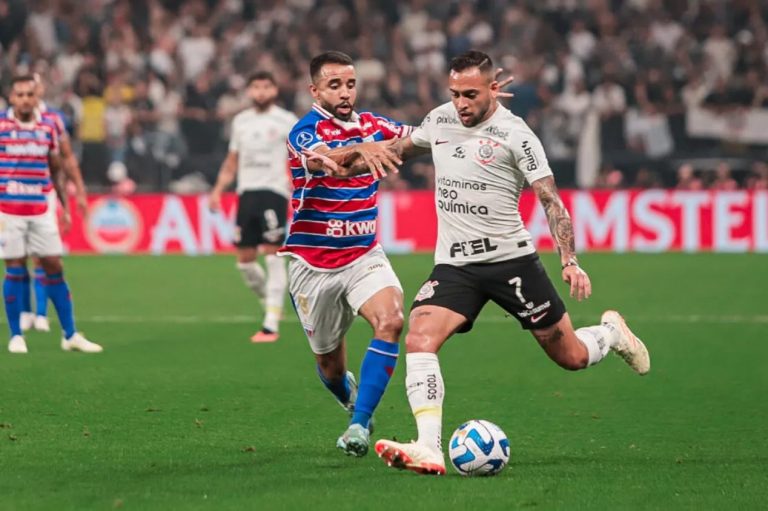 Corinthians e Fortaleza empataram no primeiro jogo da semifinal da Copa Sul-Americana