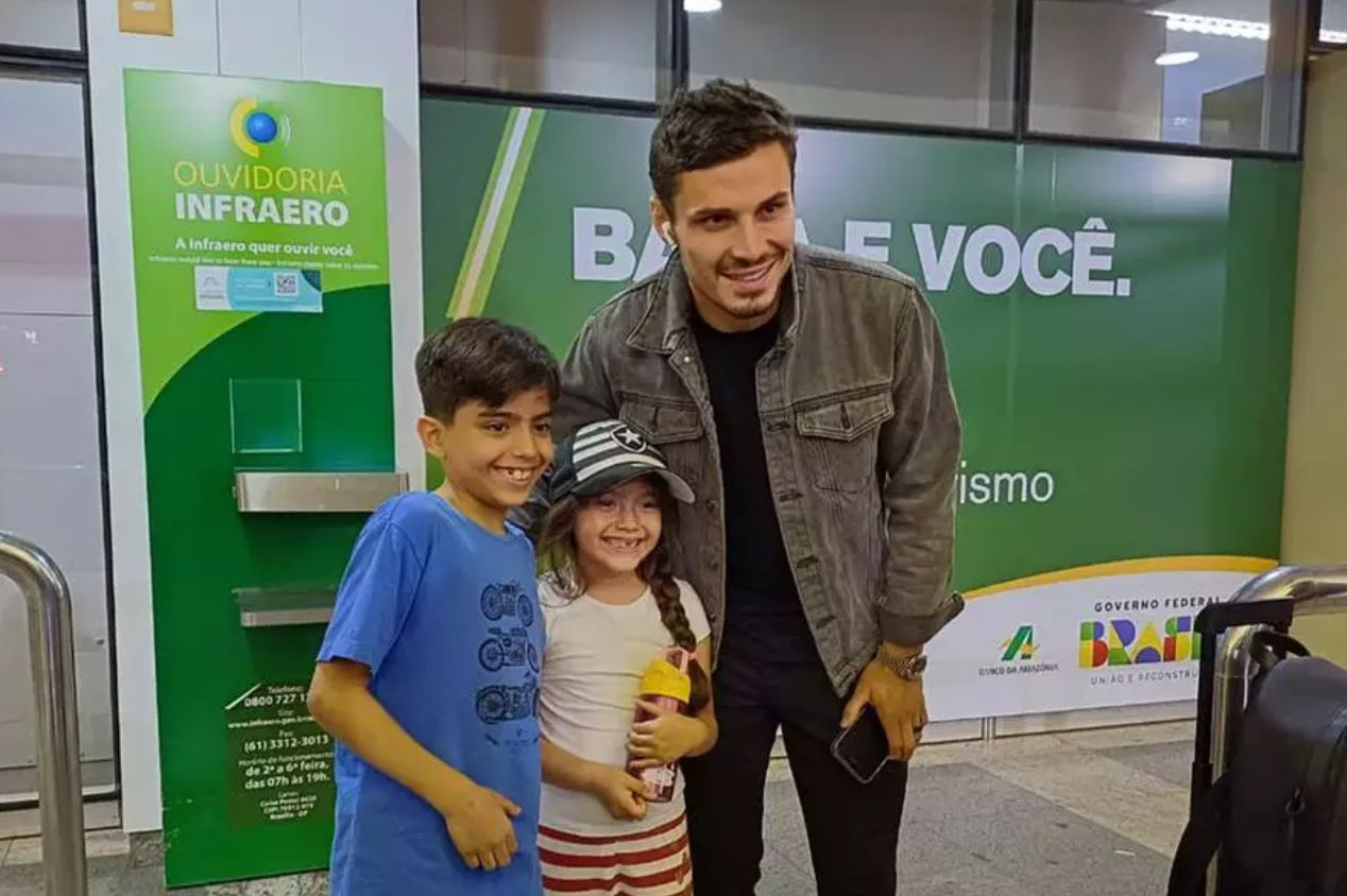 Raphael Veiga, do Palmeiras, irá defender o Brasil contra a Bolívia nas Eliminatórias