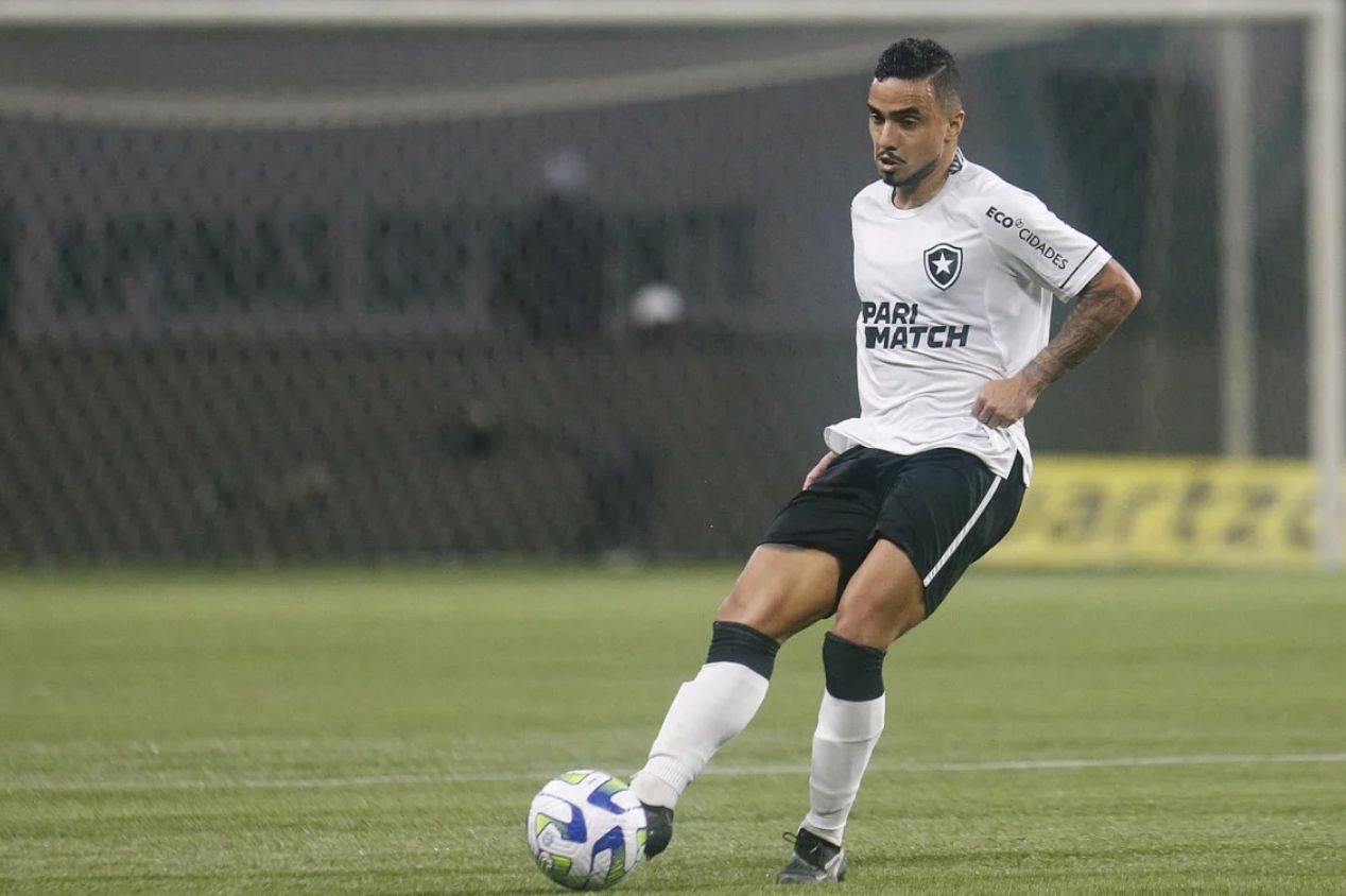 Rafael em ação pelo Botafogo no Campeoonato Brasileiro