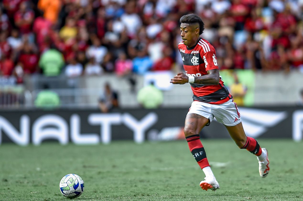 Bruno Henrique em ação pelo Flamengo