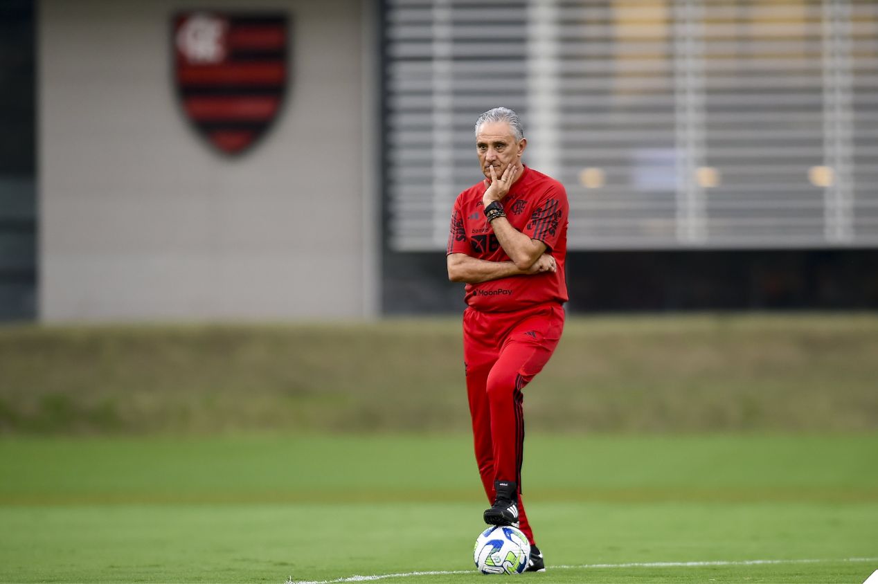 Tite em ação pelo Flamengo