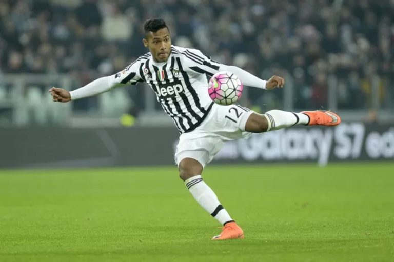 Alex Sandro em ação pela Juventus