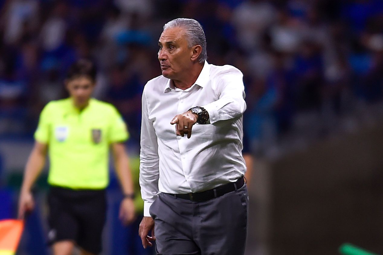 Tite em ação pelo Flamengo